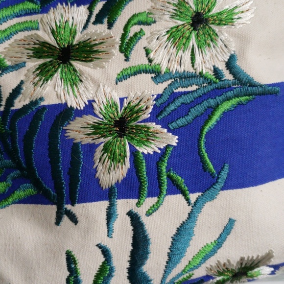 JUICY tote - Picture 4 of 5